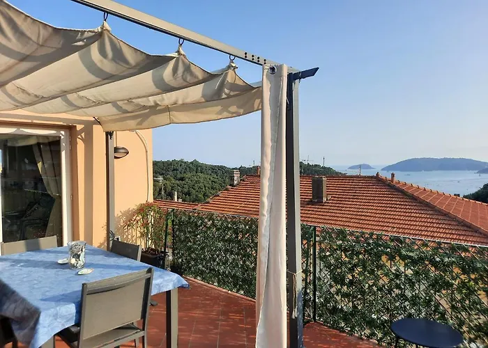 Lägenhet La Terrazza Sul Golfo Dei Poeti Con Vista Mare *