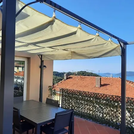 Апартаменты La Terrazza Sul Golfo Dei Poeti Con Vista Mare