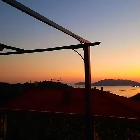 Апартаменты La Terrazza Sul Golfo Dei Poeti Con Vista Mare Pitelli