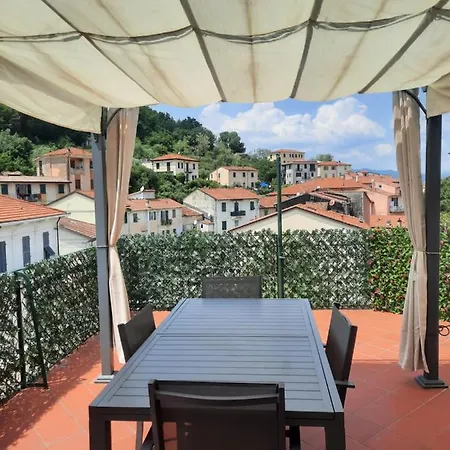 Апартаменты La Terrazza Sul Golfo Dei Poeti Con Vista Mare