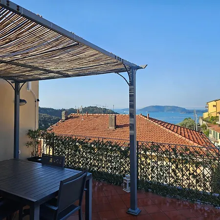 La Terrazza Sul Golfo Dei Poeti Con Vista Mare Pitelli