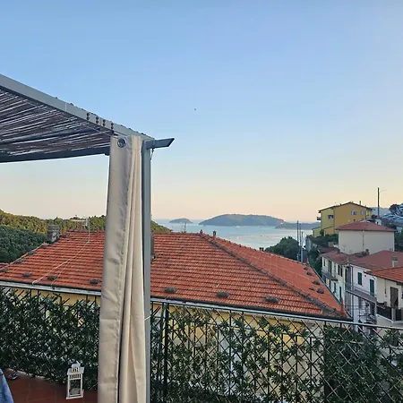 La Terrazza Sul Golfo Dei Poeti Con Vista Mare Pitelli