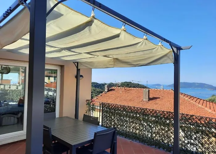 Lägenhet La Terrazza Sul Golfo Dei Poeti Con Vista Mare