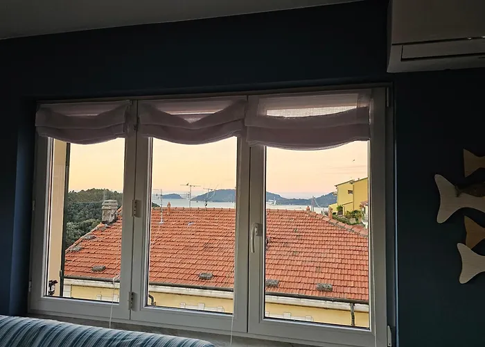 La Terrazza Sul Golfo Dei Poeti Con Vista Mare Pitelli